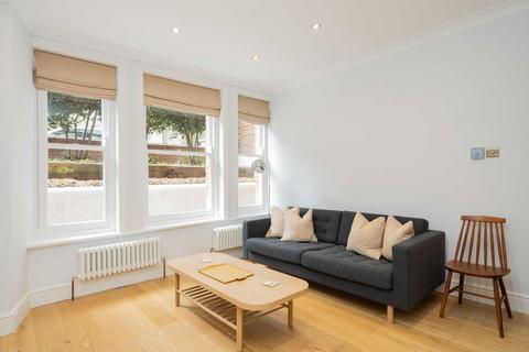 1 bedroom flat to rent, Auriol Road, London W14