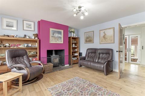 4 bedroom semi-detached house for sale, Moorland Road, Bramhope, Leeds