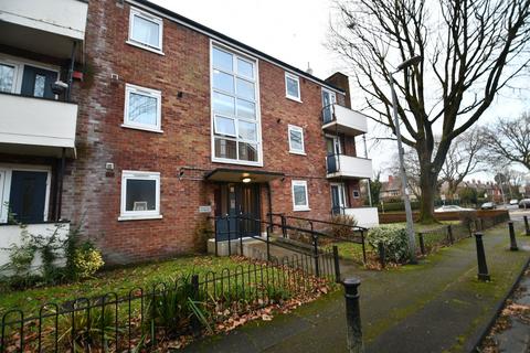 1 bedroom flat for sale, Devon Close, Silverton House Devon Close, M6