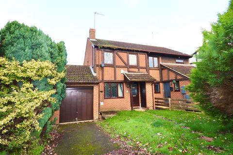 3 bedroom semi-detached house for sale, Northampton NN4