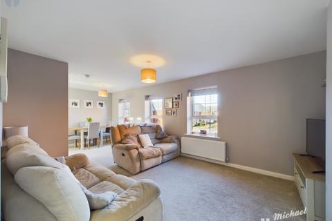 1 bedroom detached house for sale, Siding Road, Aylesbury