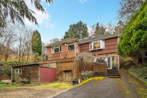 4 bedroom detached house for sale, Medstead Road, Beech, Alton, Hampshire, GU34