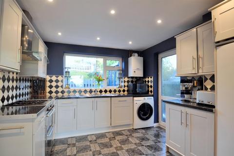 4 bedroom detached house for sale, Rodmill Drive, Eastbourne