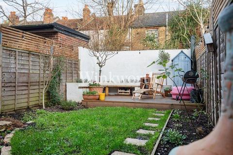 3 bedroom terraced house for sale, Park View Road, London, N17