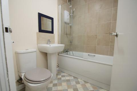 2 bedroom flat to rent, Willow Court, St. Peters Park Road, Broadstairs