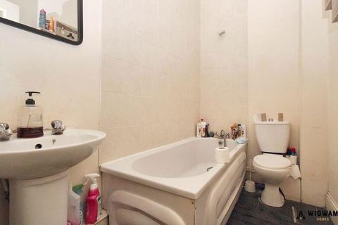 1 bedroom flat for sale, 105 Coltman Street, Hull, East Riding of Yorkshire, HU3 2SF