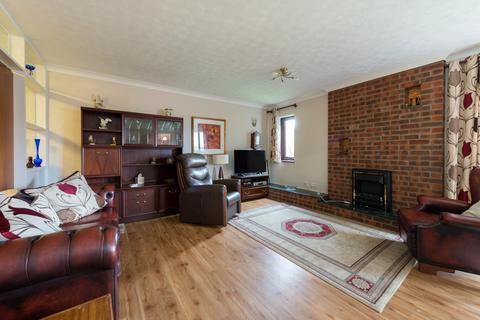 3 bedroom detached bungalow for sale, Hazlemere Road, Whitstable