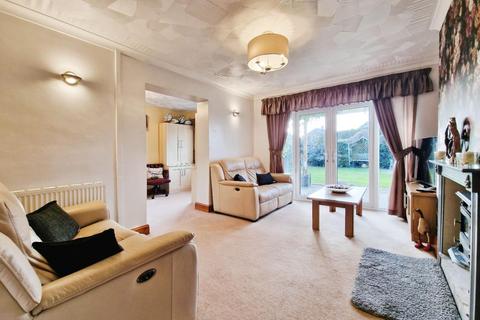 4 bedroom detached house for sale, Marsh Road, Leonard Stanley