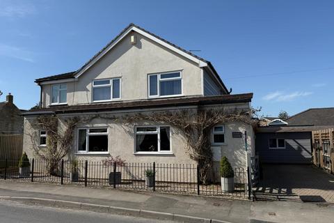 4 bedroom detached house for sale, Marsh Road, Leonard Stanley