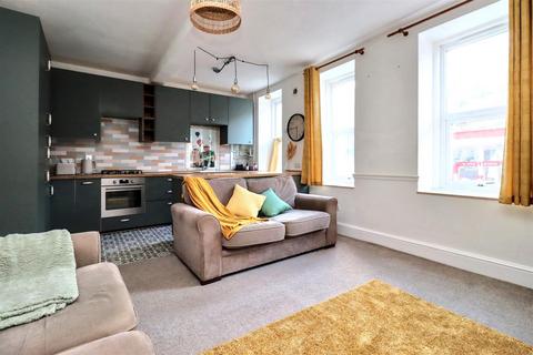 1 bedroom flat for sale, Immediate to Bristol City Centre.
