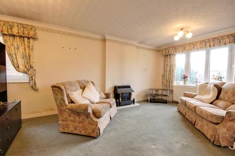 2 bedroom detached bungalow for sale, Glenfield Drive, Kirk Ella