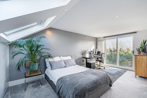 6 Pentney Road, London, SW19 4JE