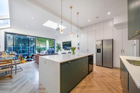 6 Pentney Road, London, SW19 4JE