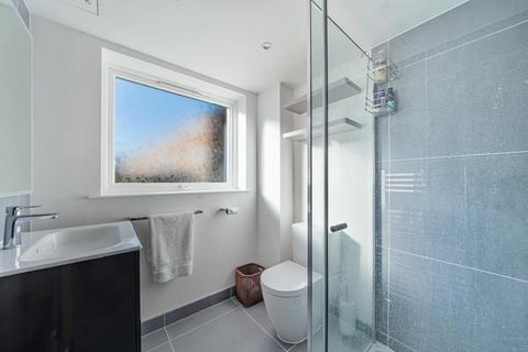 2 bedroom flat for sale, Edge Hill, Wimbledon, London, SW19
