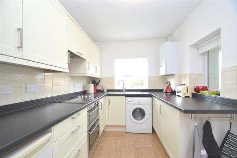 2 bedroom house for sale, Orchard Road, East Cowes