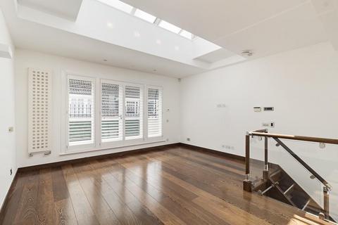 2 bedroom detached house to rent, Cheval Place, Knightsbridge, London, SW7