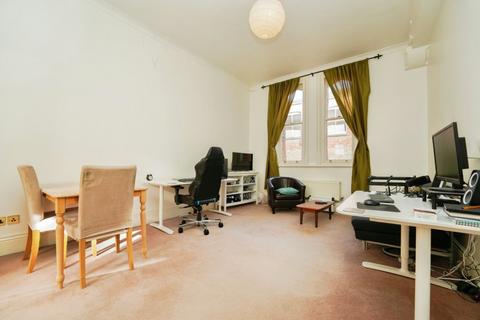 1 bedroom apartment for sale, St. Georges Place, Cheltenham, Gloucestershire, GL50