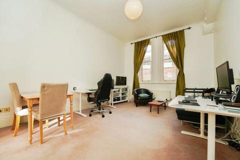 undefined, St. Georges Place, Cheltenham, Gloucestershire, GL50