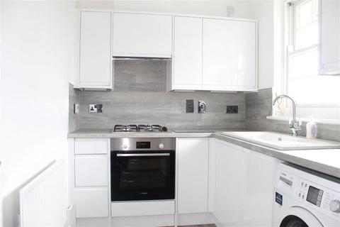 2 bedroom property to rent, Cornwallis Road, London, SE18