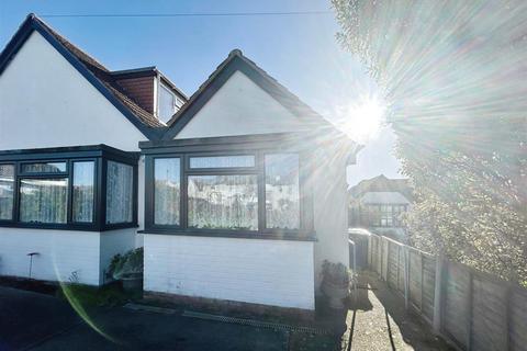 1 bedroom semi-detached house to rent, School Lane, Herne Bay