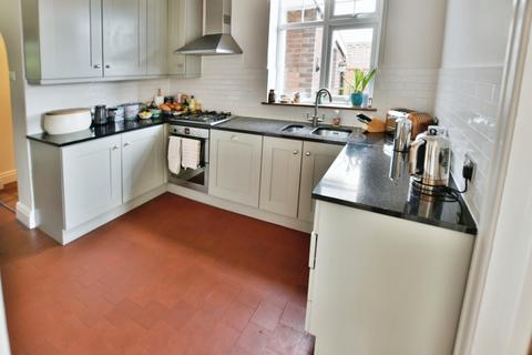 Frondeg Station Road, Trevor, Llangollen, LL20 7TP