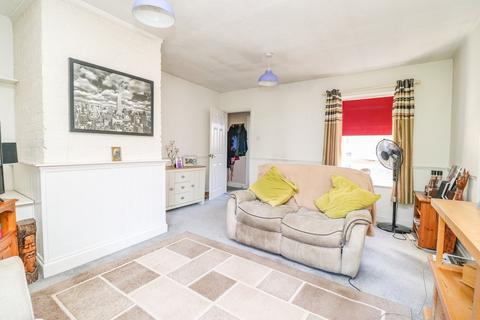 1 bedroom apartment for sale, Lexden Road, Lexden, Colchester, CO3