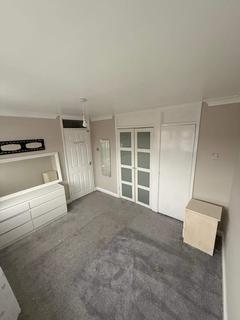 3 bedroom terraced house to rent, Barn Mead, Harlow, Essex