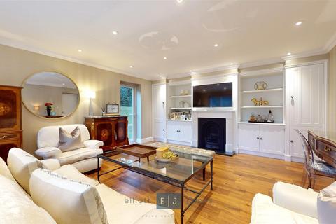 5 bedroom detached house for sale, The Summit, Loughton IG10