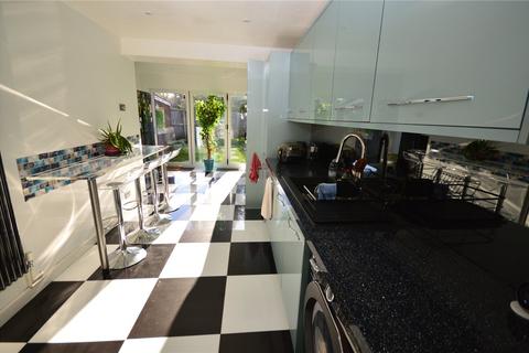 4 bedroom semi-detached house for sale, Macaulay Road, Luton, Bedfordshire, LU4