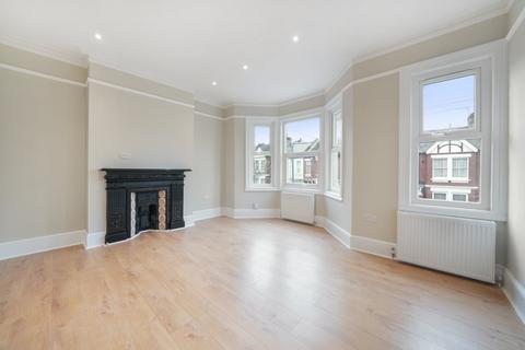 2 bedroom apartment to rent, Osborne Road, London, NW2