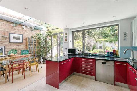 5 bedroom semi-detached house for sale, Fordwych Road, London, NW2