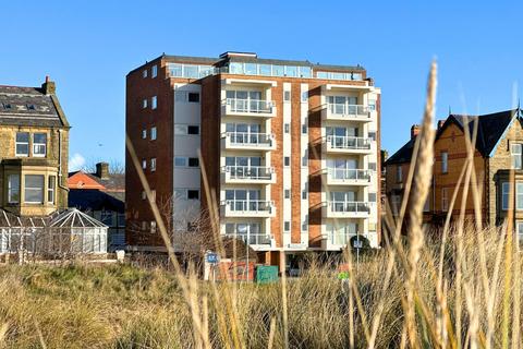undefined, North Promenade, Lytham St. Annes FY8