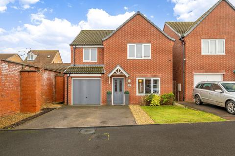 4 bedroom detached house for sale, Crucible Close, North Hykeham, LN6