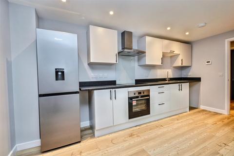 1 bedroom flat to rent, 3-5 Elm Grove, Eastbourne