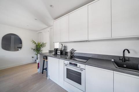 1 bedroom flat for sale, Clifton Road,  Little Venice,  W9