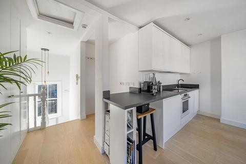 1 bedroom flat for sale, Clifton Road,  Little Venice,  W9