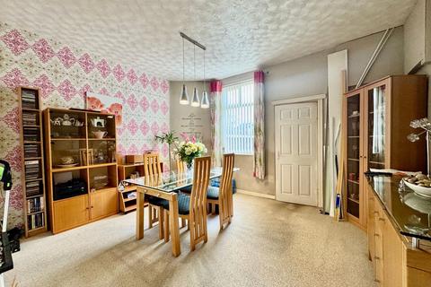 2 bedroom terraced house for sale, Red Bank Road, Manchester M26