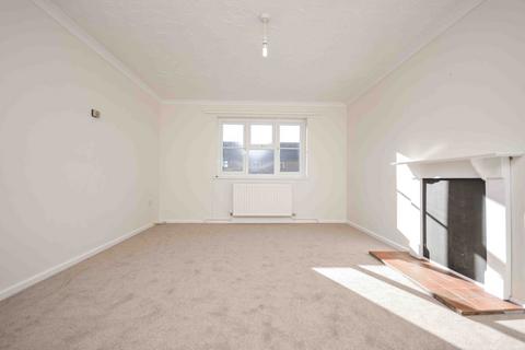 2 bedroom maisonette to rent, Dereham