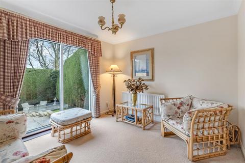 4 bedroom detached house for sale, The Copse, Burley in Wharfedale LS29