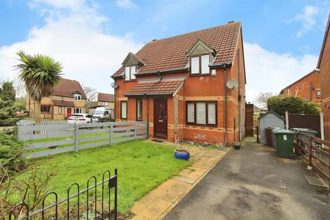 2 bedroom semi-detached house for sale, Pipercroft, Bradford BD6