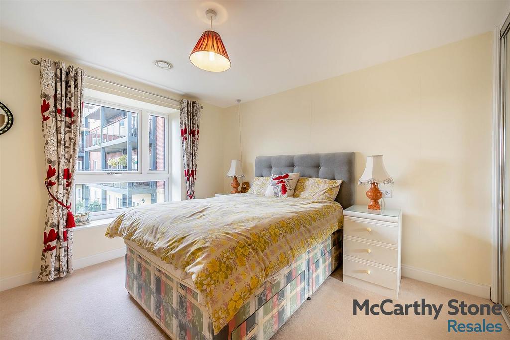 8634585-interior17.jpg