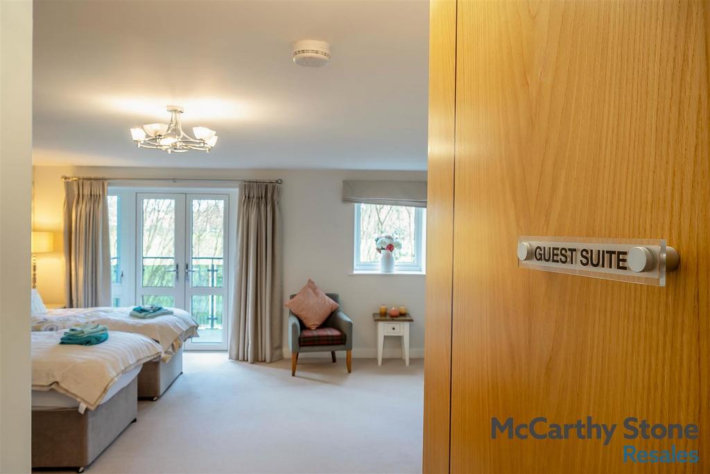 8634585-interior06.jpg