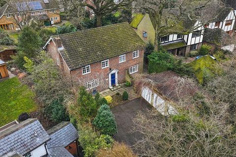 5 bedroom detached house for sale, Common Road, Ingatestone CM4