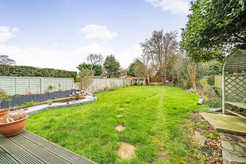 5 bedroom semi-detached house for sale, Wren Road, Sidcup