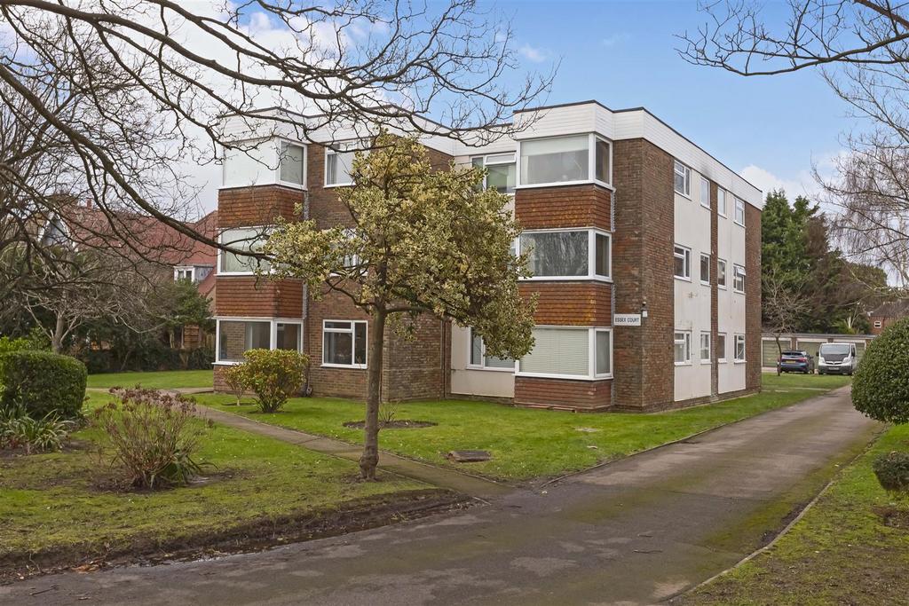 Essex Court 11.jpg