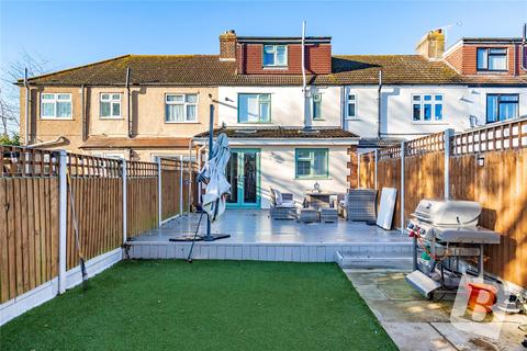 35 Beulah Road, Hornchurch, RM12 4YR