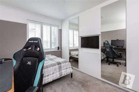 35 Beulah Road, Hornchurch, RM12 4YR