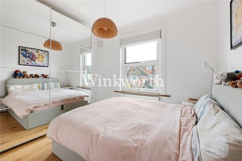 2 bedroom apartment for sale, Lausanne Road, London, N8