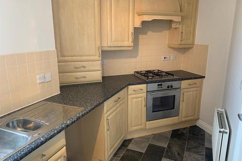 2 bedroom apartment to rent, Edgefield, West Allotment