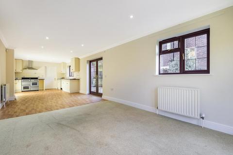 4 bedroom detached house to rent, Fleet,  Hampshire,  GU52